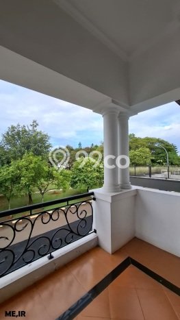 Hunian Elit LB 388m2 Siap Pakai Desain Elegan di Cibubur, Jakarta Timur Hunian Elit LB 388m2 Siap Pakai Desain Elegan di Cibubur, Jakarta Timur