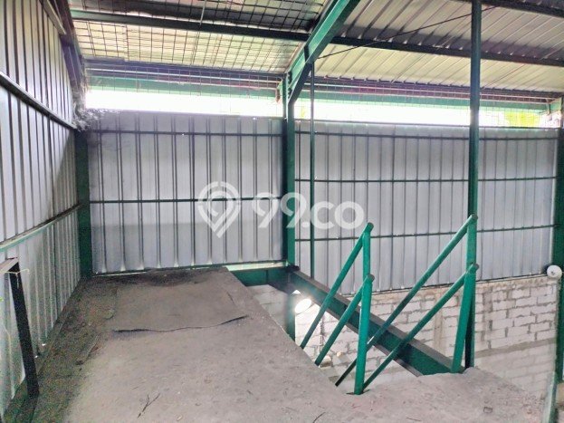 Area Ramai! Gudang Dijual di Curug untuk Bisnis Luas Bangunan 990m2 Area Ramai! Gudang Dijual di Curug untuk Bisnis Luas Bangunan 990m2