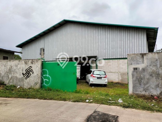 Area Ramai! Gudang Dijual di Curug untuk Bisnis Luas Bangunan 990m2 Area Ramai! Gudang Dijual di Curug untuk Bisnis Luas Bangunan 990m2