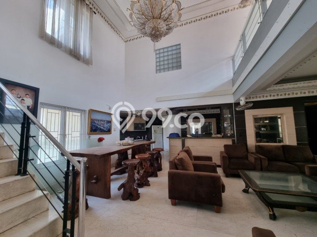 HOT DEAL! Rumah area Kelapa Gading, 3 KM, Lingkungan Strategis, LT 400m2m² Bangunan 600m2m² HOT DEAL! Rumah area Kelapa Gading, 3 KM, Lingkungan Strategis, LT 400m2m² Bangunan 600m2m²