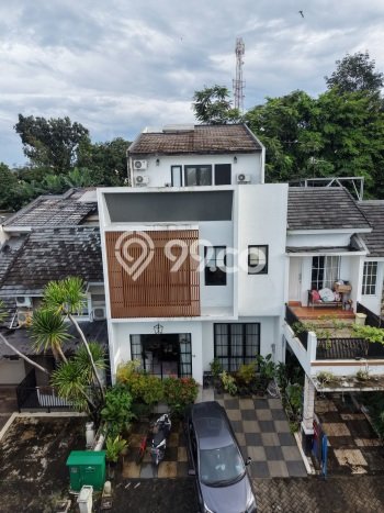Ready to Use! Luxury House LT 112m2 Desain Elegan di BSD City Ready to Use! Luxury House LT 112m2 Desain Elegan di BSD City