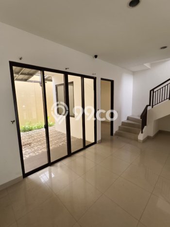 Rumah sewa siap pakai 3 KT di BSD Eminent, Tangerang Rumah sewa siap pakai 3 KT di BSD Eminent, Tangerang