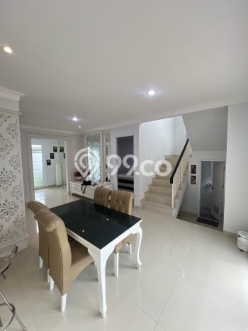 Ready to Use! Premium House LT 288m2 Desain Elegan di Gading Serpong Ready to Use! Premium House LT 288m2 Desain Elegan di Gading Serpong