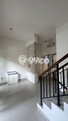 Jual Rumah Eksklusif 4 KT di Gading Serpong, Tangerang Jual Rumah Eksklusif 4 KT di Gading Serpong, Tangerang