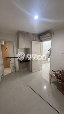 Jual Rumah Eksklusif 4 KT di Gading Serpong, Tangerang Jual Rumah Eksklusif 4 KT di Gading Serpong, Tangerang