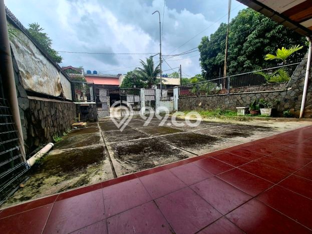 Jual Rumah Luas Megah Dengan View Cantik di Duri Kepa, Jakarta Barat Jual Rumah Luas Megah Dengan View Cantik di Duri Kepa, Jakarta Barat