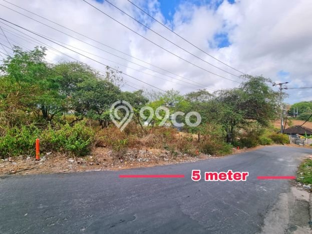 LOKASI STRATEGIS! Tanah Kawasan Nusa Dua, Luas 120m², Lokasi Potensial, Cocok untuk Hunian LOKASI STRATEGIS! Tanah Kawasan Nusa Dua, Luas 120m², Lokasi Potensial, Cocok untuk Hunian