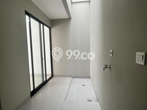 Dijual Rumah Eksklusif 3 KT di Pantai Indah Kapuk 2, Jakarta Utara Dijual Rumah Eksklusif 3 KT di Pantai Indah Kapuk 2, Jakarta Utara