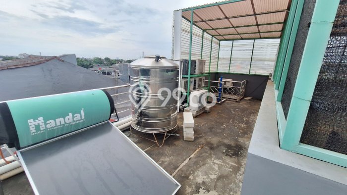Dijual Rumah Luas Elegan Dengan View Cantik di Taman Palem, Jakarta Barat Dijual Rumah Luas Elegan Dengan View Cantik di Taman Palem, Jakarta Barat