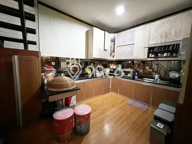 Hunian Mewah Siap Huni LT 300m2 di Pesanggrahan, Jakarta Selatan Hunian Mewah Siap Huni LT 300m2 di Pesanggrahan, Jakarta Selatan