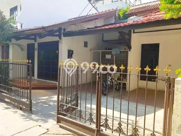 Dijual Hunian Mewah dengan Fasilitas Sekitar Komplit di Kebayoran Baru, Jakarta Selatan Dijual Hunian Mewah dengan Fasilitas Sekitar Komplit di Kebayoran Baru, Jakarta Selatan