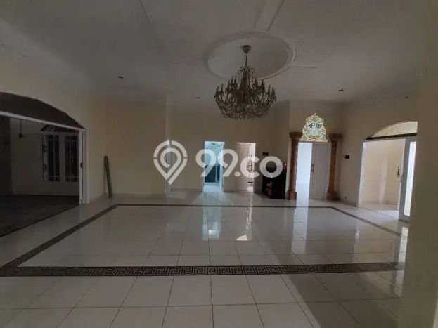 Dijual Rumah Premium dengan Fasilitas Sekitar Lengkap di Kebayoran Lama, Jakarta Selatan Dijual Rumah Premium dengan Fasilitas Sekitar Lengkap di Kebayoran Lama, Jakarta Selatan