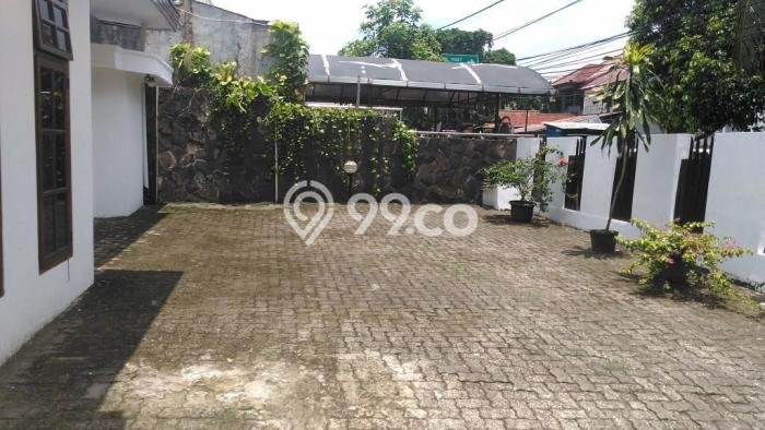 Hunian Eksklusif Dijual LT 477m2 di Tebet, Jakarta Selatan Hunian Eksklusif Dijual LT 477m2 di Tebet, Jakarta Selatan