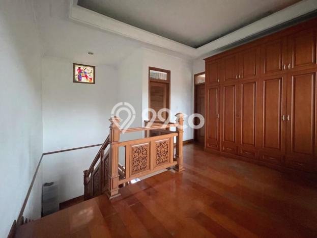 Jual Rumah Luas Megah Dengan View Cantik di Kayu Putih, Jakarta Timur Jual Rumah Luas Megah Dengan View Cantik di Kayu Putih, Jakarta Timur