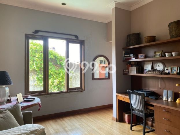 Siap Huni Hunian Elit 4 Kamar di Ciputat Timur Dekat ke Mana Pun Siap Huni Hunian Elit 4 Kamar di Ciputat Timur Dekat ke Mana Pun