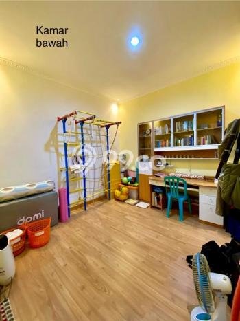 Dijual Rumah Eksklusif 3 KT di Bintaro, Tangerang Selatan Dijual Rumah Eksklusif 3 KT di Bintaro, Tangerang Selatan