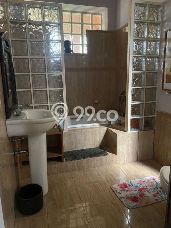 Siap Huni Hunian Elit 4 Kamar di Ciputat Timur Dekat ke Mana Pun Siap Huni Hunian Elit 4 Kamar di Ciputat Timur Dekat ke Mana Pun