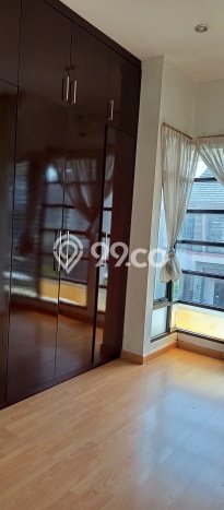 Rumah Mewah LB 129m2 Siap Pakai Desain Elegan di Bintaro, Tangerang Selatan Rumah Mewah LB 129m2 Siap Pakai Desain Elegan di Bintaro, Tangerang Selatan