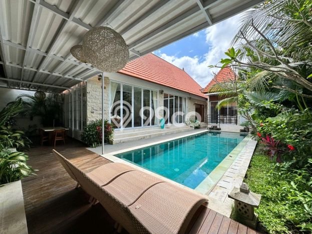 Tersedia Vila Kawasan , Area 400m2m², Area Nyaman Tersedia Vila Kawasan , Area 400m2m², Area Nyaman