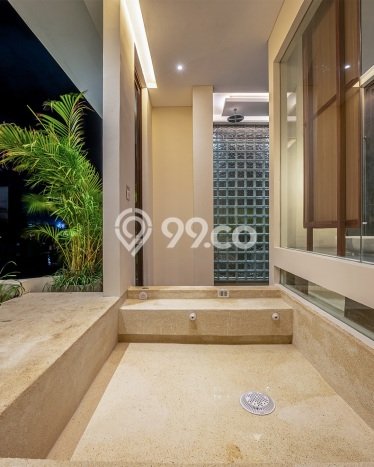 Vila Kawasan Kuta, Luas 352m2m², Area Premium Vila Kawasan Kuta, Luas 352m2m², Area Premium