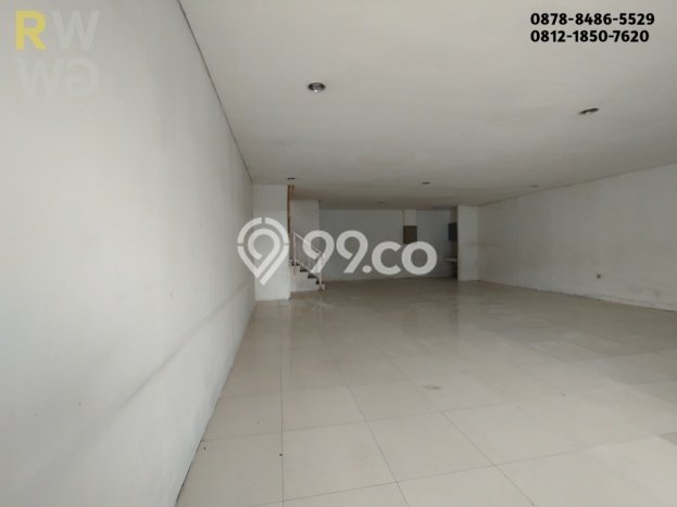 Gudang Area Bisnis di Grand Wisata, Luas 240m², Siap Operasional Gudang Area Bisnis di Grand Wisata, Luas 240m², Siap Operasional
