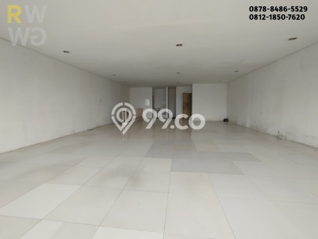 Gudang Area Bisnis di Grand Wisata, Luas 240m², Siap Operasional Gudang Area Bisnis di Grand Wisata, Luas 240m², Siap Operasional