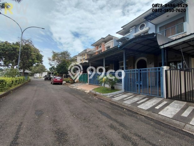Rumah Mewah LB 300m2 Siap Pakai Desain Elegan di Grand Wisata, Bekasi Rumah Mewah LB 300m2 Siap Pakai Desain Elegan di Grand Wisata, Bekasi