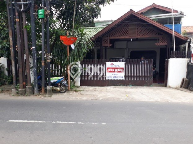 For Sale Rumah Mewah Exclusive di Ciracas, Jakarta Timur For Sale Rumah Mewah Exclusive di Ciracas, Jakarta Timur