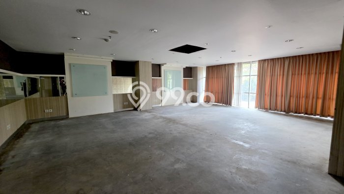 Ruko Dijual di Menteng Jakarta Pusat dengan LB 2252m2 Ruko Dijual di Menteng Jakarta Pusat dengan LB 2252m2