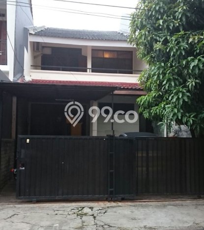 Rumah Elit Modern Tanpa Renovasi di Pondok Indah Jakarta Selatan Rumah Elit Modern Tanpa Renovasi di Pondok Indah Jakarta Selatan