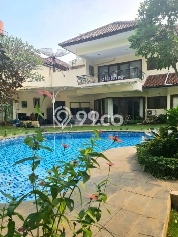 Dijual Rumah Mewah Megah Dengan View Cantik di Kemang, Jakarta Selatan Dijual Rumah Mewah Megah Dengan View Cantik di Kemang, Jakarta Selatan