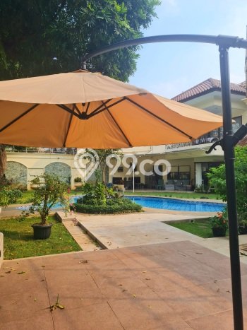 Dijual Rumah Mewah Megah Dengan View Cantik di Kemang, Jakarta Selatan Dijual Rumah Mewah Megah Dengan View Cantik di Kemang, Jakarta Selatan