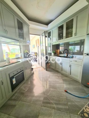 Dijual Rumah Mewah Megah Dengan View Cantik di Kemang, Jakarta Selatan Dijual Rumah Mewah Megah Dengan View Cantik di Kemang, Jakarta Selatan