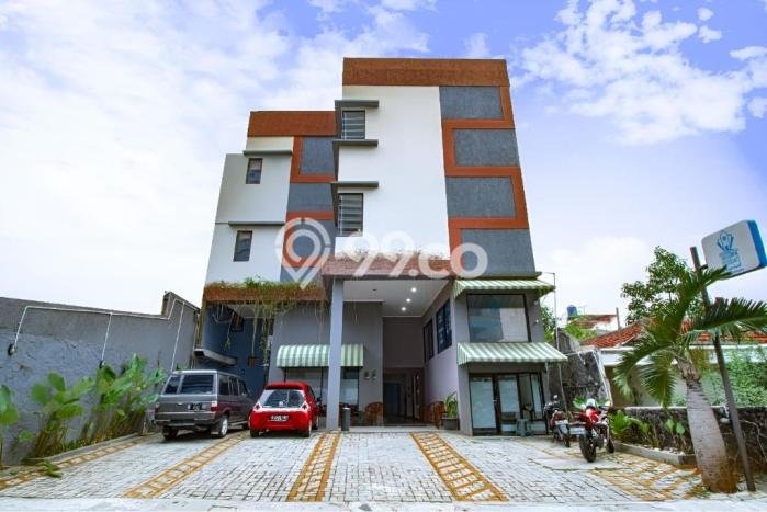GOOD DEAL! Rumah Premium di Pondok Pinang, LT 400m² LB 900m² GOOD DEAL! Rumah Premium di Pondok Pinang, LT 400m² LB 900m²