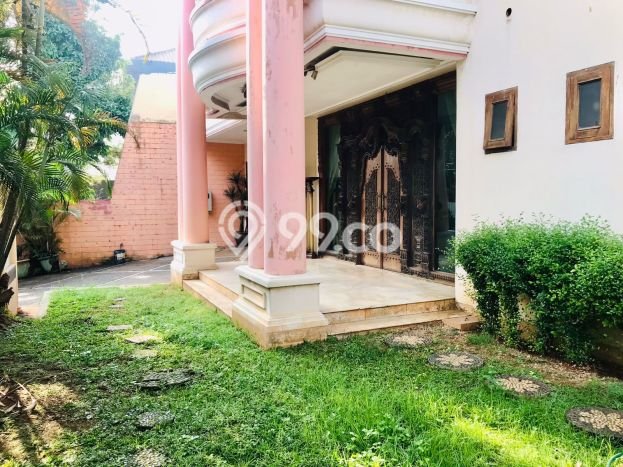 Dijual Rumah Mewah Elegan Dengan View Cantik di Permata Hijau, Jakarta Selatan Dijual Rumah Mewah Elegan Dengan View Cantik di Permata Hijau, Jakarta Selatan