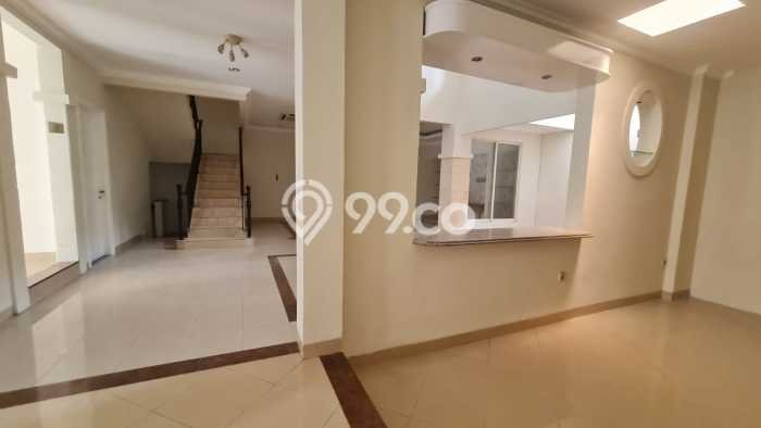 Rumah Mewah LB 400m2 Siap Pakai Desain Elegan di Pondok Indah, Jakarta Selatan Rumah Mewah LB 400m2 Siap Pakai Desain Elegan di Pondok Indah, Jakarta Selatan