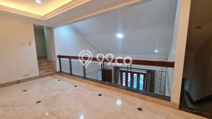 For Sale Rumah Elit Exclusive di Cilandak, Jakarta Selatan For Sale Rumah Elit Exclusive di Cilandak, Jakarta Selatan