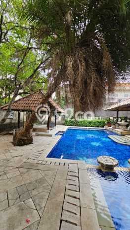 Rumah Mewah LB 590m2 Siap Huni Desain Elegan di Pondok Indah, Jakarta Selatan Rumah Mewah LB 590m2 Siap Huni Desain Elegan di Pondok Indah, Jakarta Selatan