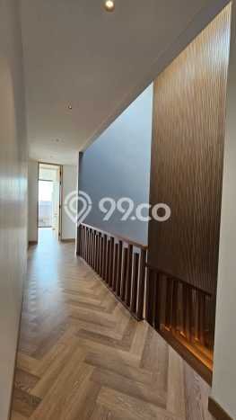 Rumah Mewah LB 500m2 Siap Pakai Desain Elegan di Pondok Indah, Jakarta Selatan Rumah Mewah LB 500m2 Siap Pakai Desain Elegan di Pondok Indah, Jakarta Selatan