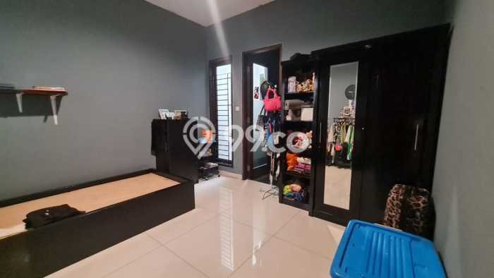For Sale! Premium House LT 220m2 Desain Elegan di Pondok Indah For Sale! Premium House LT 220m2 Desain Elegan di Pondok Indah