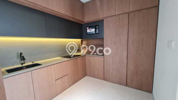 Jual Rumah Mewah Elegan Dengan View Eksklusif di Rempoa, Tangerang Jual Rumah Mewah Elegan Dengan View Eksklusif di Rempoa, Tangerang