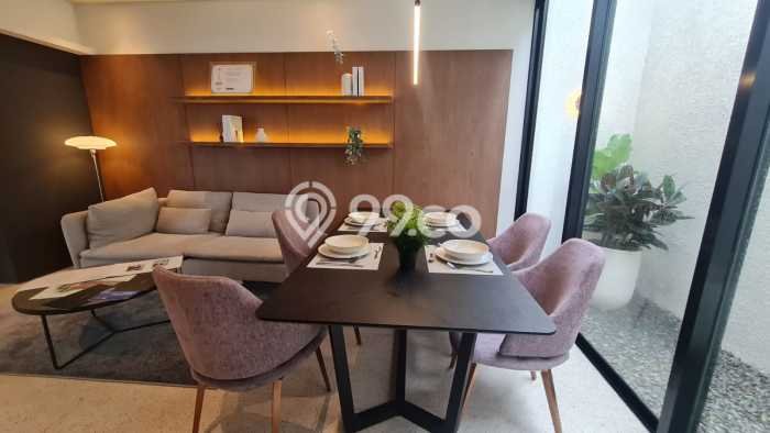 Jual Rumah Mewah Elegan Dengan View Eksklusif di Rempoa, Tangerang Jual Rumah Mewah Elegan Dengan View Eksklusif di Rempoa, Tangerang