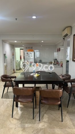 Hunian Apartemen High-Class untuk Dijual di Jakarta Selatan dengan 3 BR & 2 Kamar Mandi Hunian Apartemen High-Class untuk Dijual di Jakarta Selatan dengan 3 BR & 2 Kamar Mandi