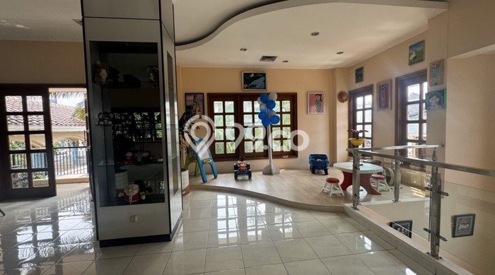 AREA TERBAIK! Ruko di Matraman, Luas 975m2m², Pengunjung Tinggi AREA TERBAIK! Ruko di Matraman, Luas 975m2m², Pengunjung Tinggi
