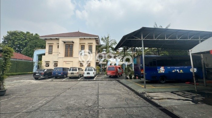 AREA TERBAIK! Ruko di Matraman, Luas 975m2m², Pengunjung Tinggi AREA TERBAIK! Ruko di Matraman, Luas 975m2m², Pengunjung Tinggi