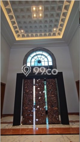 Ready to Use! Luxury House LT 1050m2 Desain Modern di Pondok Indah Ready to Use! Luxury House LT 1050m2 Desain Modern di Pondok Indah