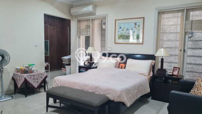 Rumah Mewah LB 532m2 Siap Huni Desain Elegan di Pondok Indah, Jakarta Selatan Rumah Mewah LB 532m2 Siap Huni Desain Elegan di Pondok Indah, Jakarta Selatan