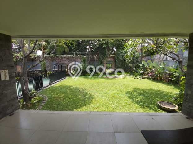 Rumah Eksklusif Siap Huni LT 1033m2 di Cilandak, Jakarta Selatan Rumah Eksklusif Siap Huni LT 1033m2 di Cilandak, Jakarta Selatan