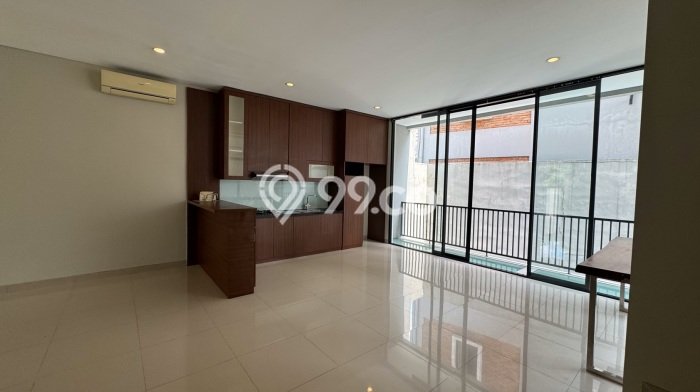 Hunian Eksklusif Dijual LT 160m2 di Tebet, Jakarta Selatan Hunian Eksklusif Dijual LT 160m2 di Tebet, Jakarta Selatan