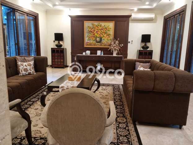 Rumah Luxury Modern Tanpa Renovasi di Kemang Jakarta Selatan Rumah Luxury Modern Tanpa Renovasi di Kemang Jakarta Selatan